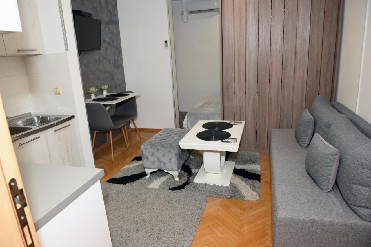 Apartamento Dado Apartman Kraljevo Exterior foto
