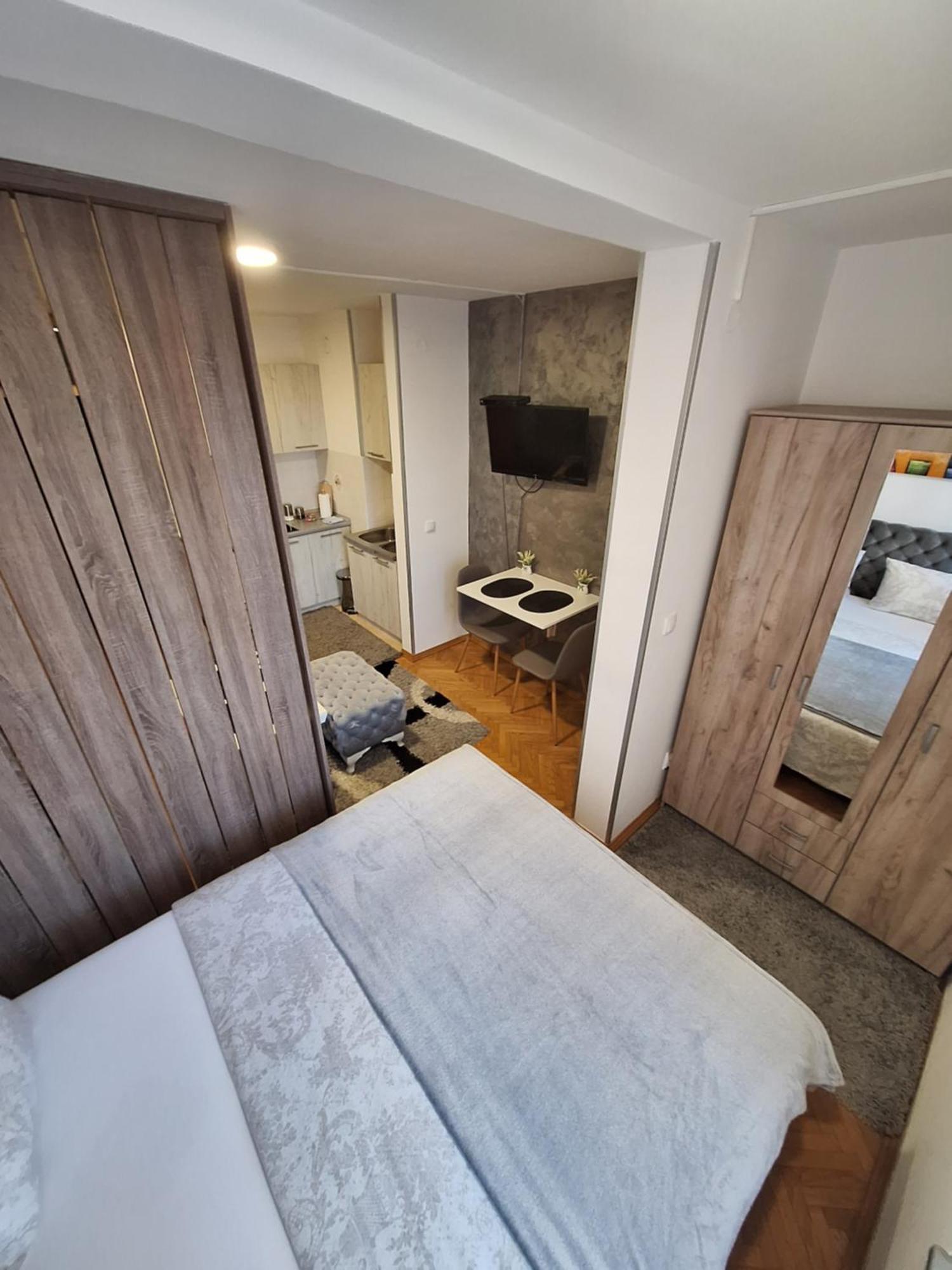 Apartamento Dado Apartman Kraljevo Exterior foto